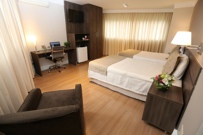 Hotel Four Plus Trianon Paulista