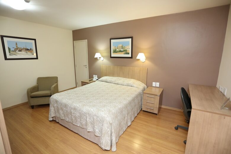 Hotel Four Plus Trianon Paulista