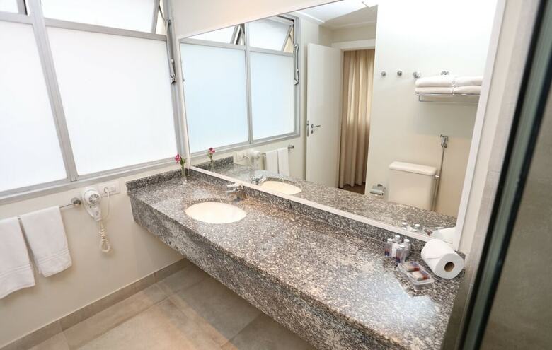 Hotel Four Plus Trianon Paulista