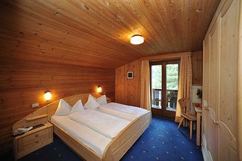 Bed & Breakfast Garni Erna
