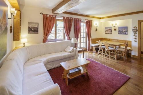 Apartamento Villa Ronco - Stayincortina