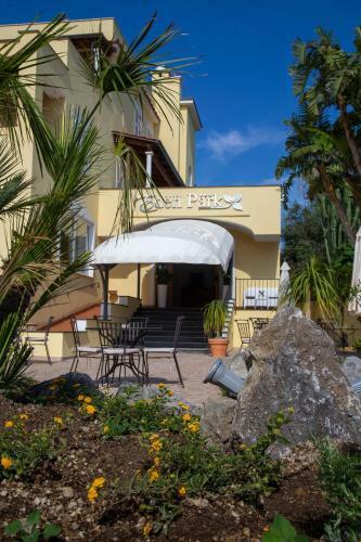 Eden Park Hotel