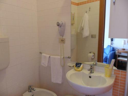 Hotel Telenia