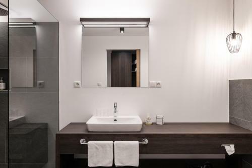 Oliven- & Genusshotel Hirzer