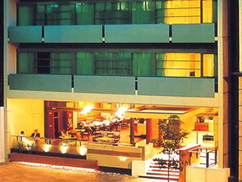 Hotel Somerset St Georges Terrace