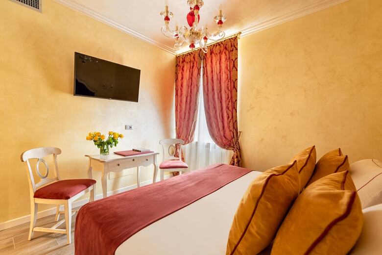 Hostal Relais Empire