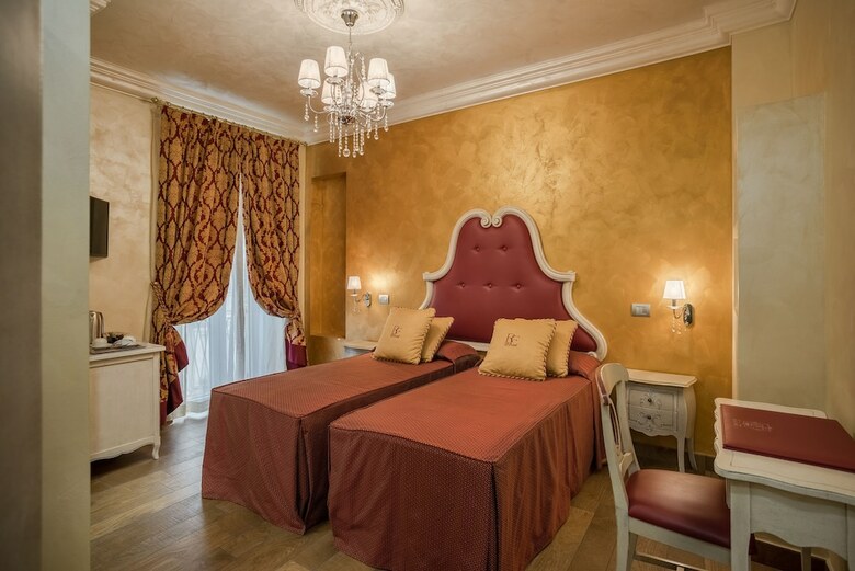 Hostal Relais Empire