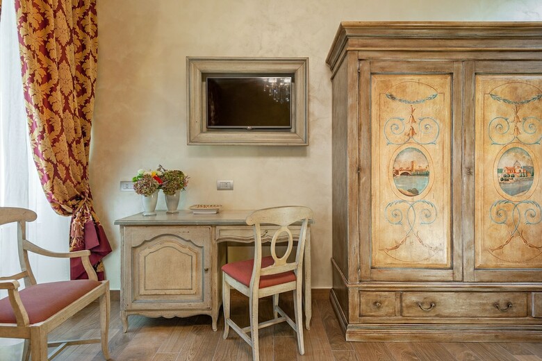 Hostal Relais Empire