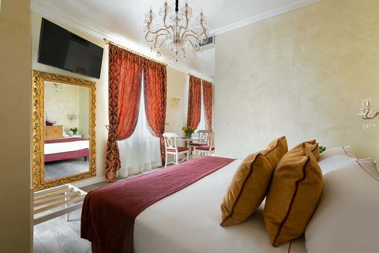 Hostal Relais Empire