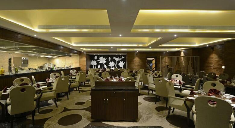 Hotel Sun-n-sand Mumbai