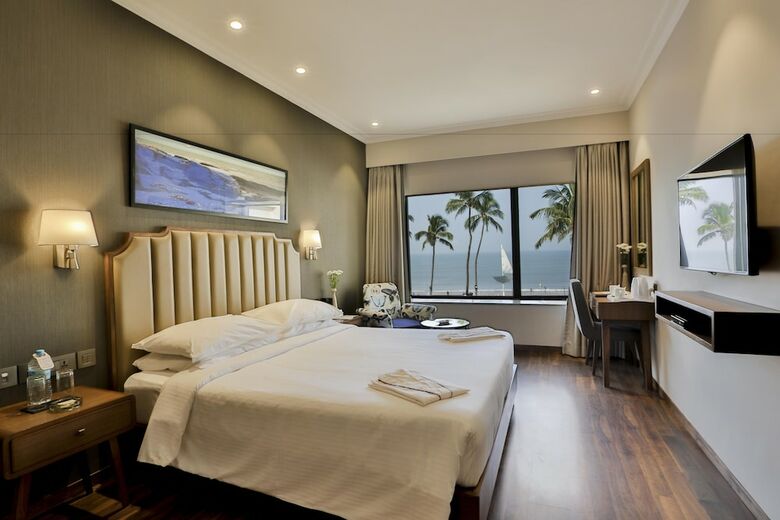 Hotel Sun-n-sand Mumbai