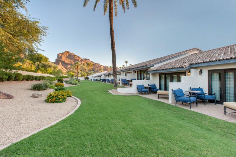 Hotel Montelucia Resort & Spa