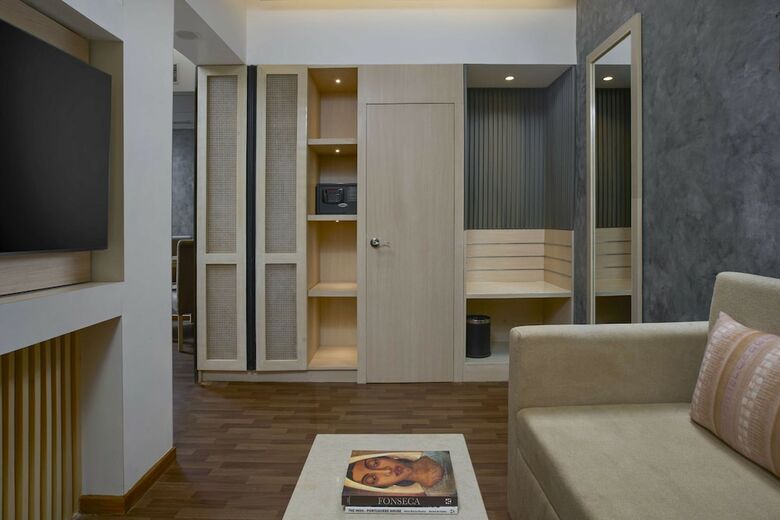 Hotel Phoenix Park Inn Resort