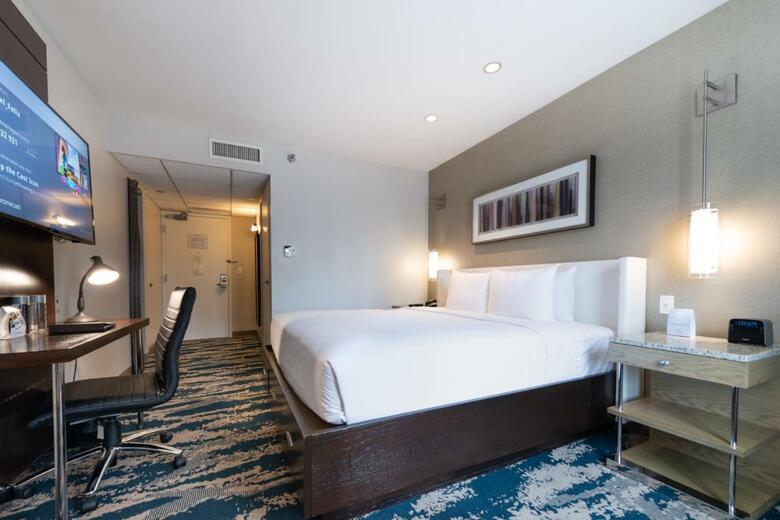 Hotel Felix Chicago
