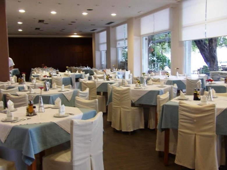 Hotel Dassia Beach