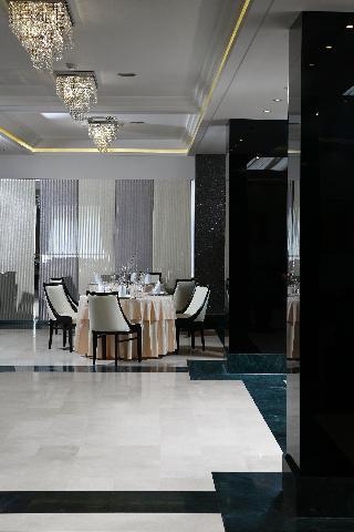 Hotel Olympia Golden Beach & Spa