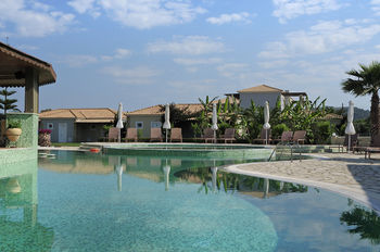 Hotel Olympia Golden Beach & Spa