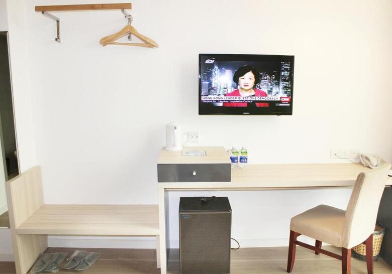 Hotel Que Huong Liberty 3