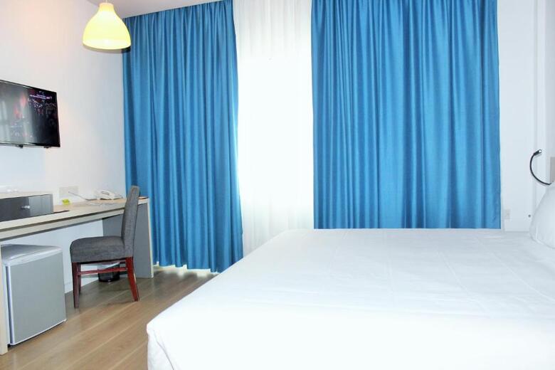 Hotel Que Huong Liberty 3