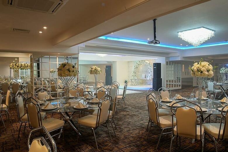 Toledo Hotel