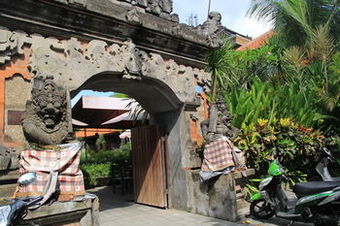 Stana Puri Gopa Hotel