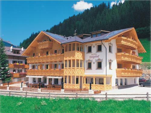 Almhotel Bergerhof