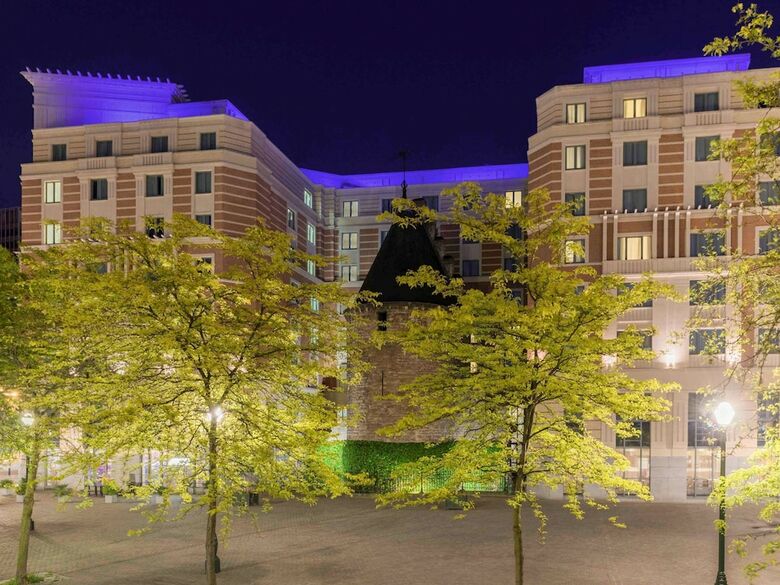 Hotel Novotel Brussels City Centre