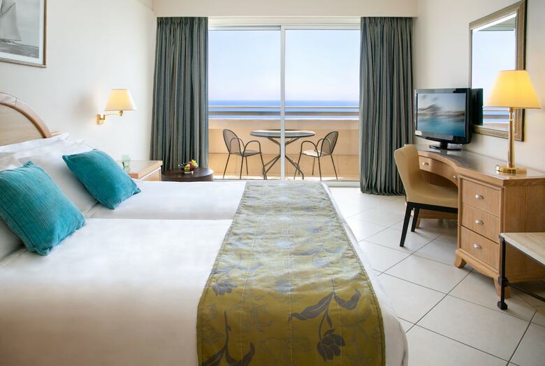 Hotel Atlantica Miramare Beach