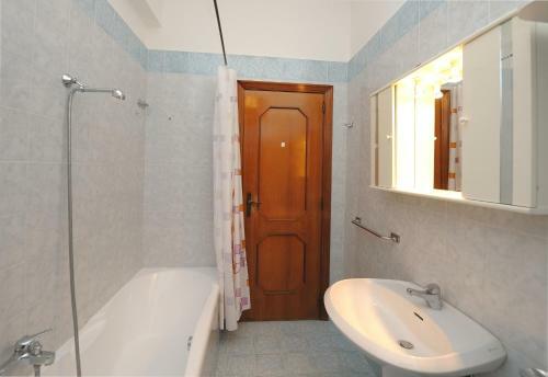 Tizi Apartments