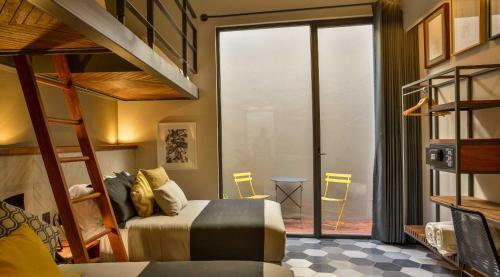 Hotel Criol