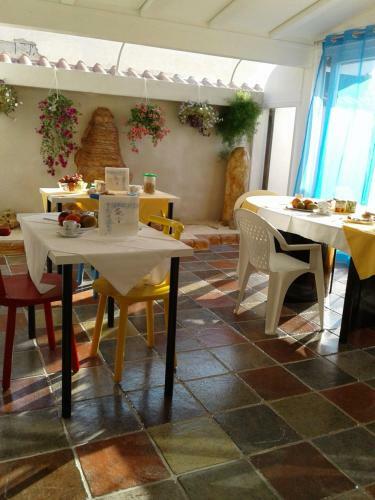 Borgo Manfria B&B