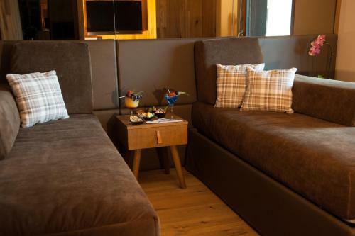 Alexander Charme Hotel