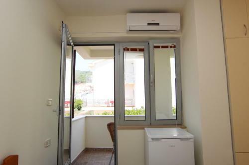 Hostal Guest House Dayana