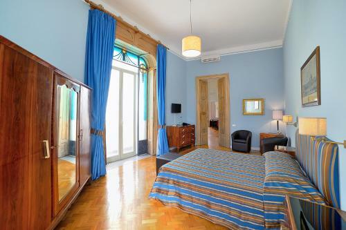 Bed & Breakfast Spaccanapoli Comfort Suites
