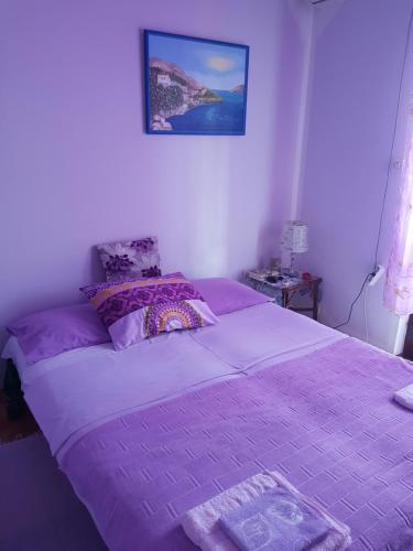 Hostal Guest House Mira