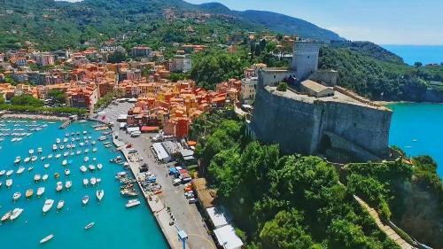 Bed & Breakfast La Baia Di Lerici