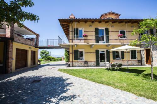 Agroturismo Bricco Torricella Residence