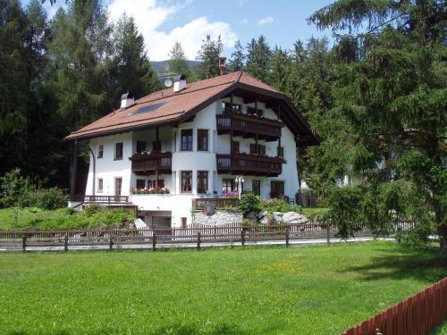 Apartamento Im Wei�en Schl�ssl Friedemann