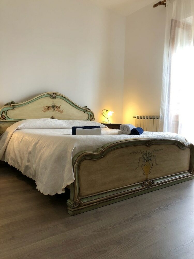 Bed & Breakfast La Guardiola Di Angela E Nino