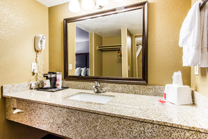 Motel Econo Lodge University