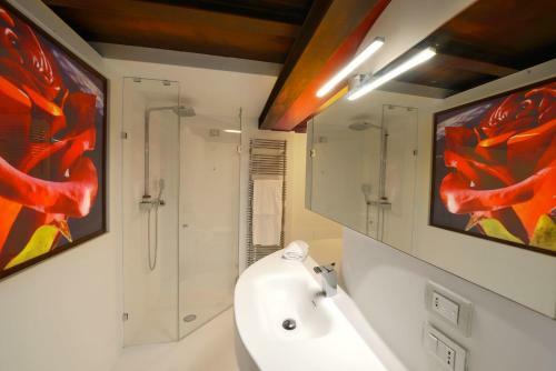 Hostal City Centre Rooms And Apartments