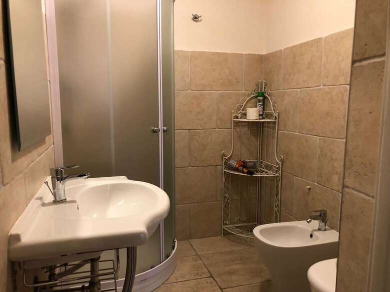 Bed & Breakfast La Grotta Del Re