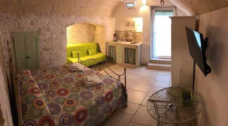 Bed & Breakfast La Grotta Del Re