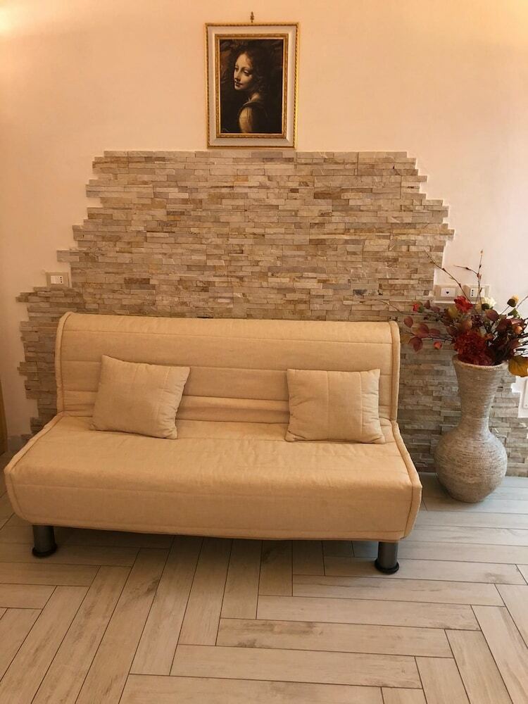 Bed & Breakfast La Grotta Del Re