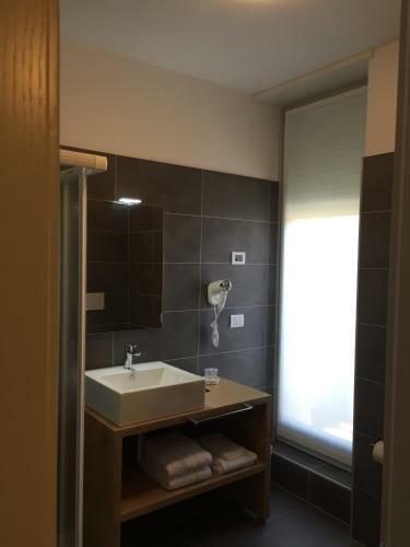 Hostal R&b La Calzoleria
