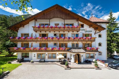 Hotel Resa Blancia
