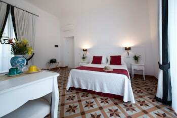 Bed & Breakfast Amalfi Luxury House