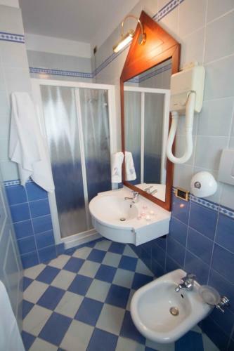 Aparthotel Hotel Costazzurra
