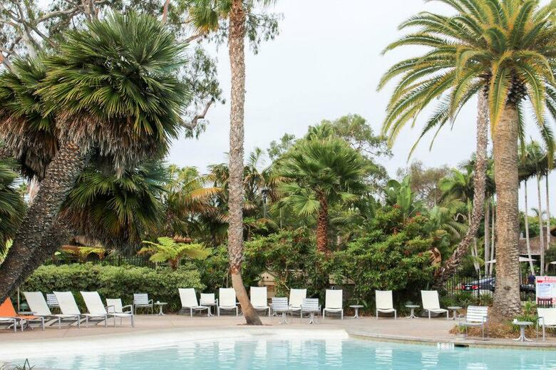 Hotel Paradise Point Resort And Spa