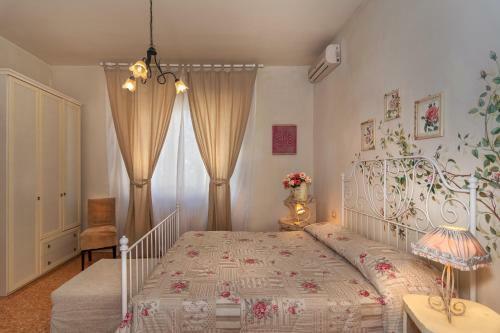 Hostal Affittacamere La Casa Di Ugo